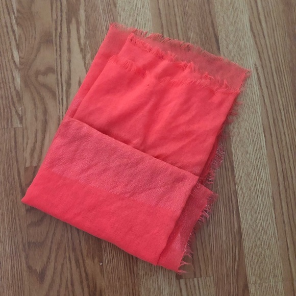 AEROPOSTALE - hot pink scarf - Picture 3 of 3